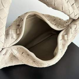 Picture of Bottega Veneta Handbags _SKUfw201146256fw